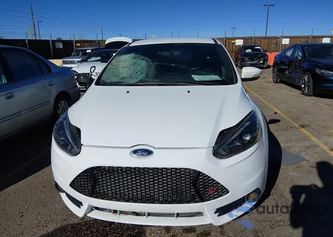 2014 Ford Focus St из США, поврежденный, VIN 1FADP3L93EL381153